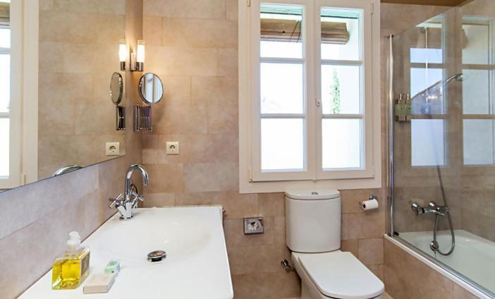 Lhort De Sant Cebria Bed & Breakfast Torroella de Fluviá Екстериор снимка